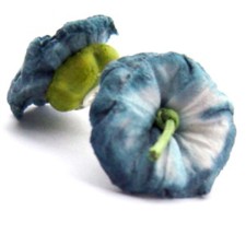 Earrings model Little Flowers for Antonio López