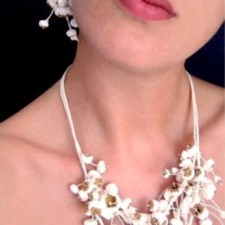 Necklace model Tahiti