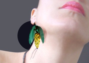 Earrings model Under the Chestnut
