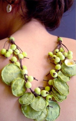 Necklace model Monet, long