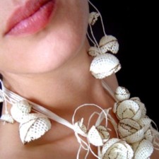 Necklace model Flowers for David Hockney
